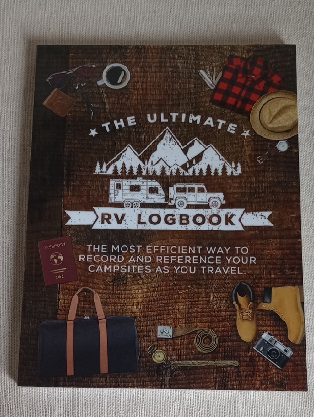 The Ultimate RV Logbook - Brown Woodgrain Cover